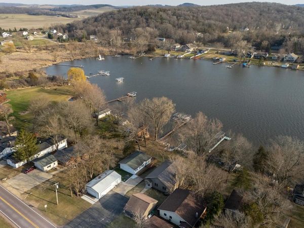 W11323 County Road V, Lodi, WI 53555