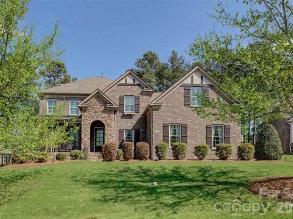 13017 Avila Court , Charlotte, NC 28278