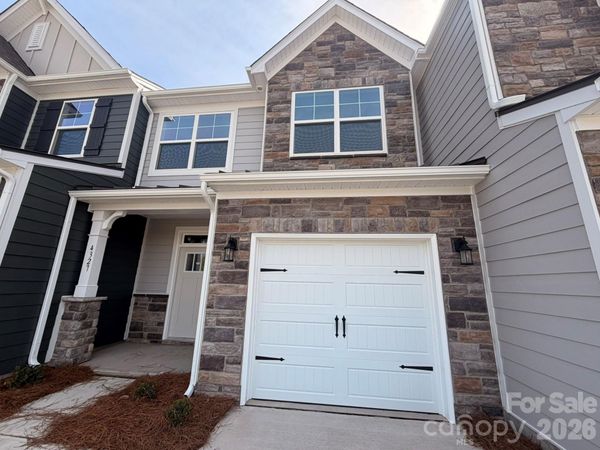 4327 Black Court, Harrisburg, NC 28075