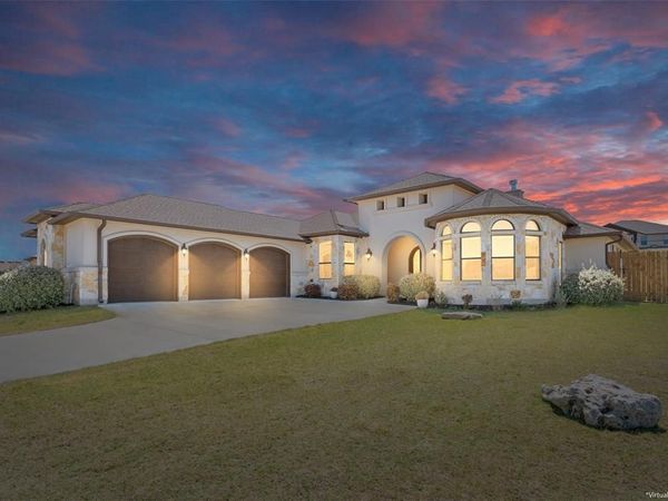 1007 Saddle Bluff Drive, Salado, TX 76571