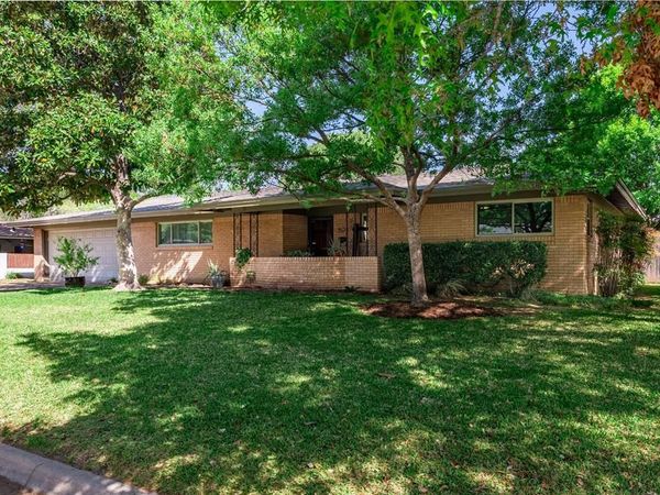 3524 Wooten Drive, Fort Worth, TX 76133