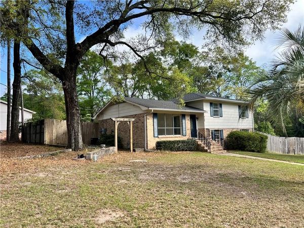 5166 Maudelayne Drive S, Mobile, AL 36693