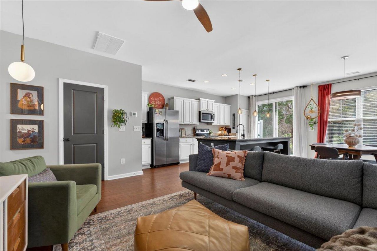 4771 Horse Drawn Way Photo 4