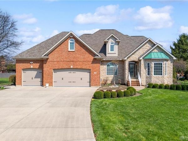 999 Brookwood Drive, Troy, OH 45373