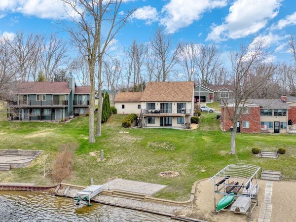 14083 Grandview Drive, Cement City, MI 49233