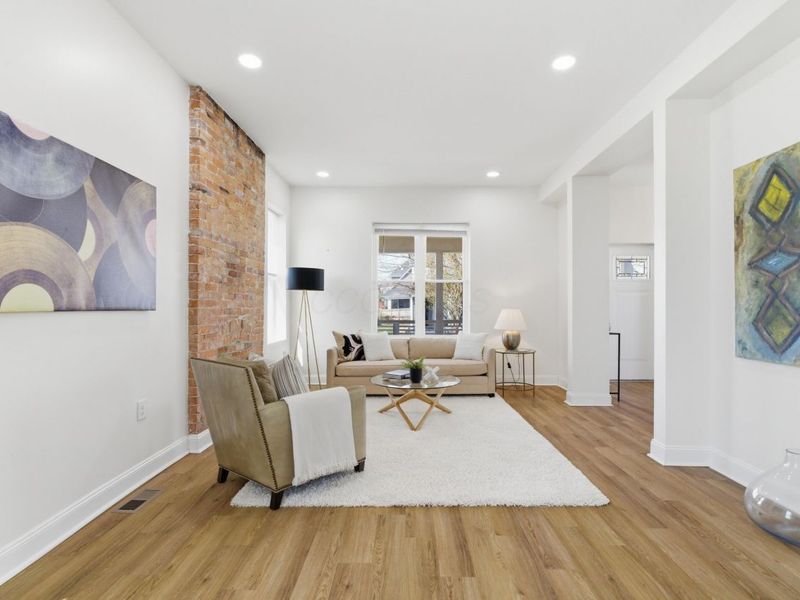 633 E Starr Avenue, Columbus, OH 43201 Photo 13