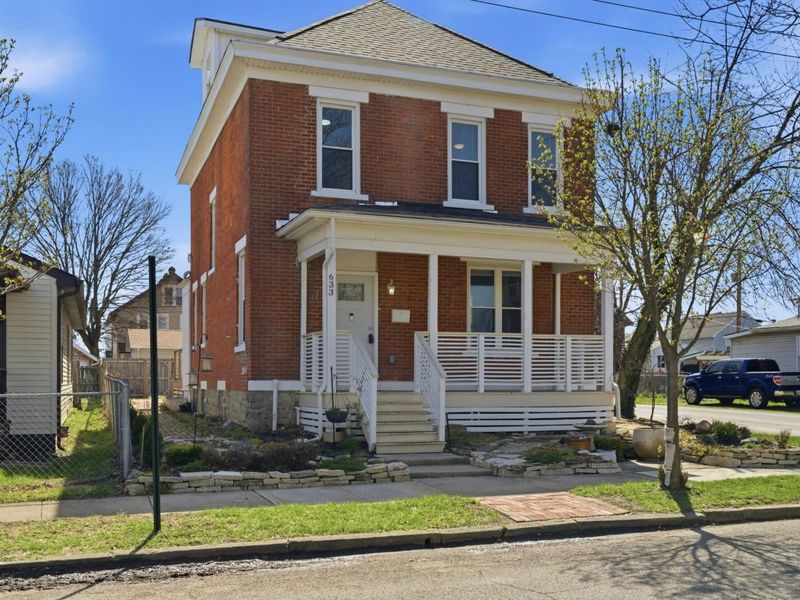 633 E Starr Avenue, Columbus, OH 43201 Photo 2