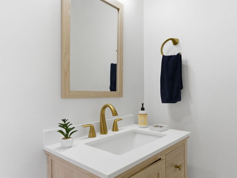 633 E Starr Avenue, Columbus, OH 43201 Photo 26