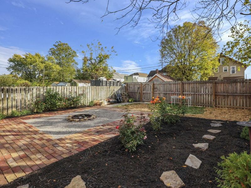 633 E Starr Avenue, Columbus, OH 43201 Photo 51