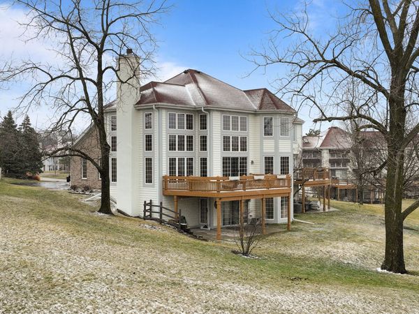 1492 Highland Dr, Unit 8-32, Geneva, WI 53147