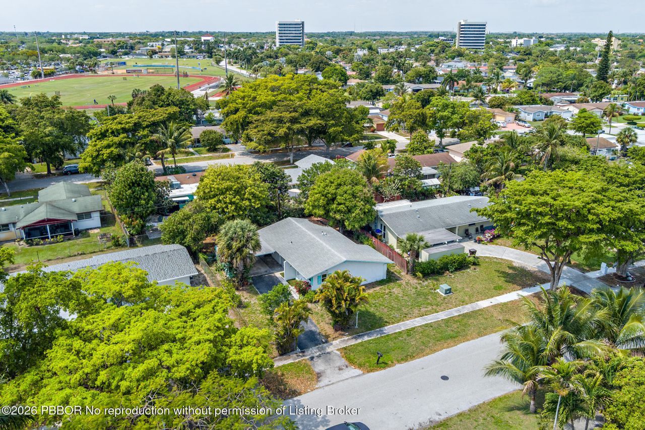 413 Ontario Place, West Palm Beach, FL 33409 Photo