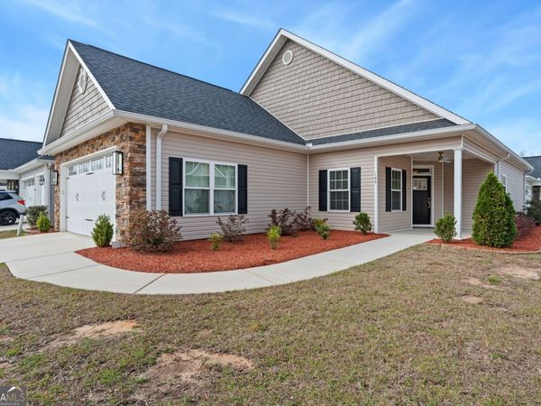 145 Fairway Oaks Drive, Perry, GA 31069