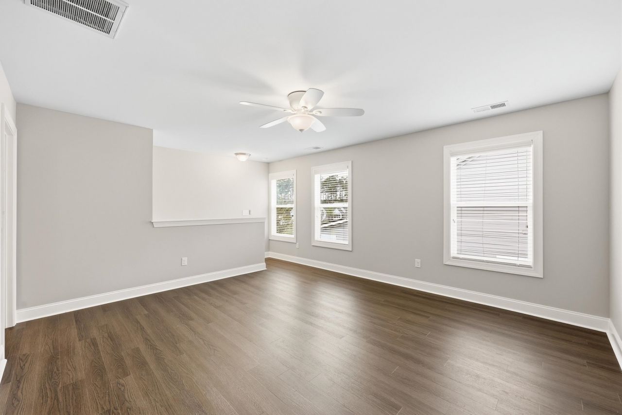 2017 Suncrest Dr. Photo 22