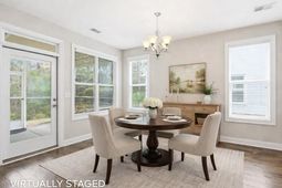 2017 Suncrest Dr. photo 4