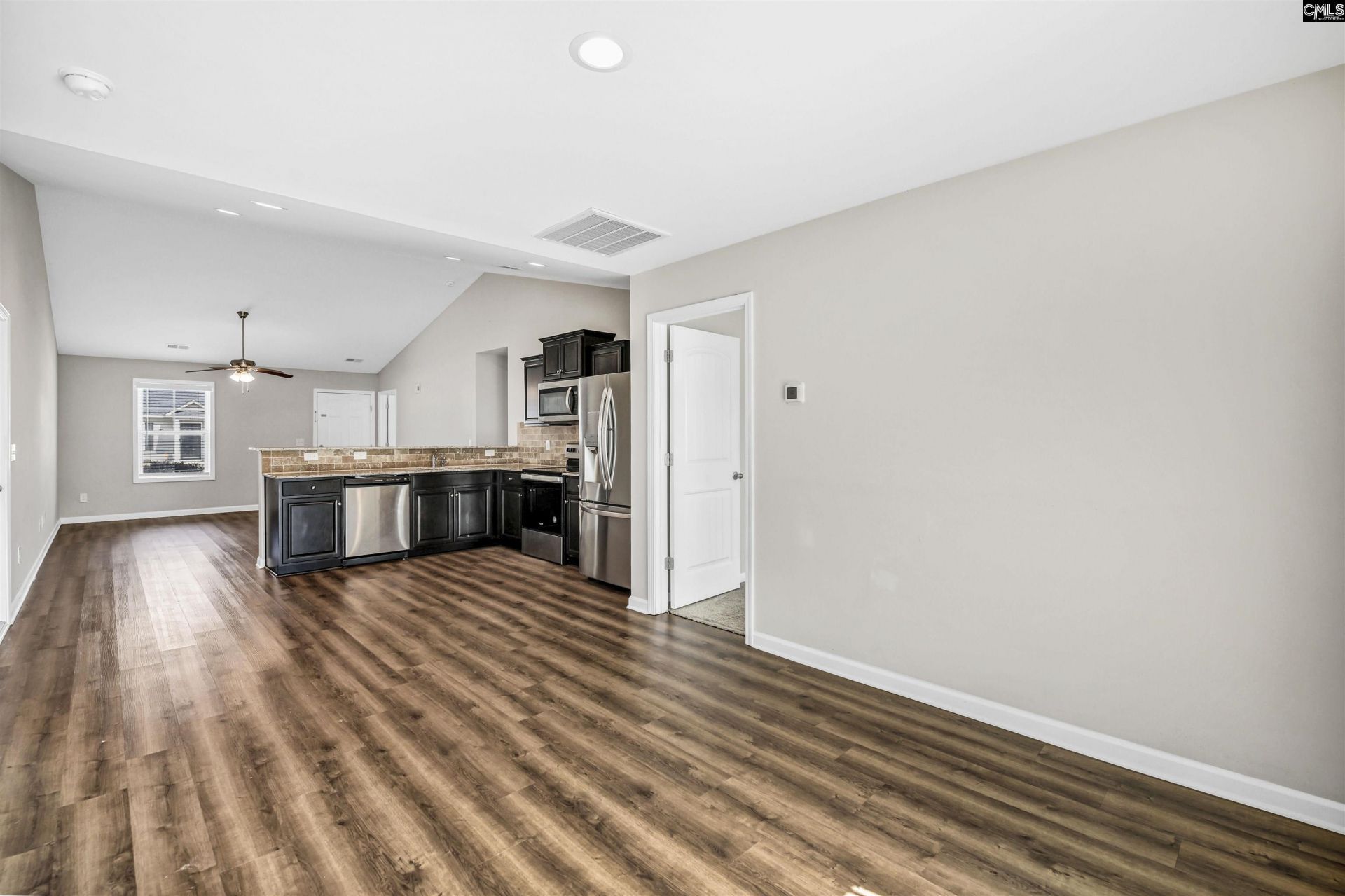 420 Pitchling Drive Photo 14