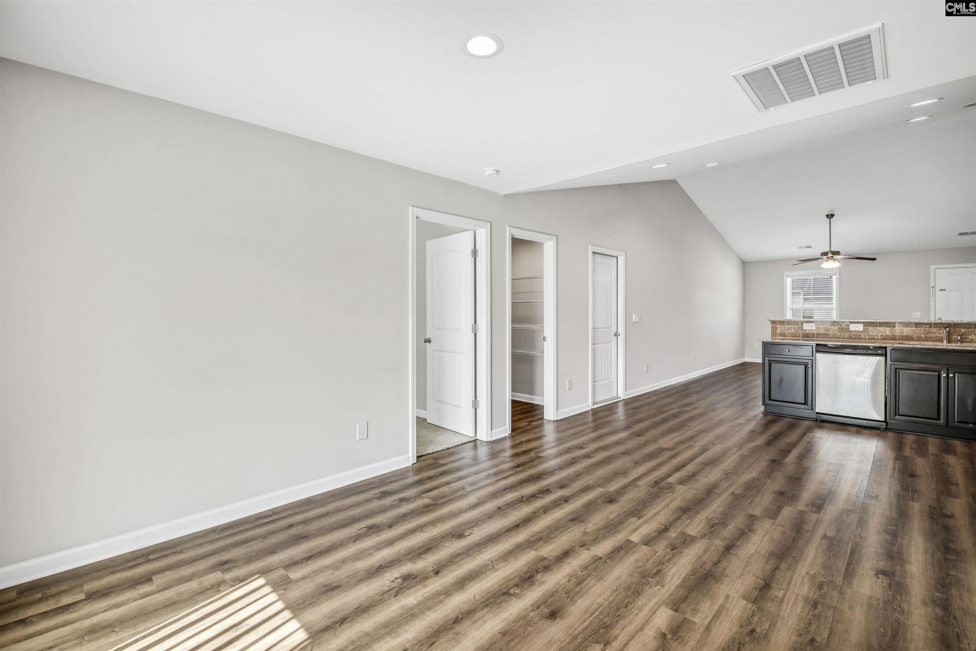 420 Pitchling Drive Photo 15