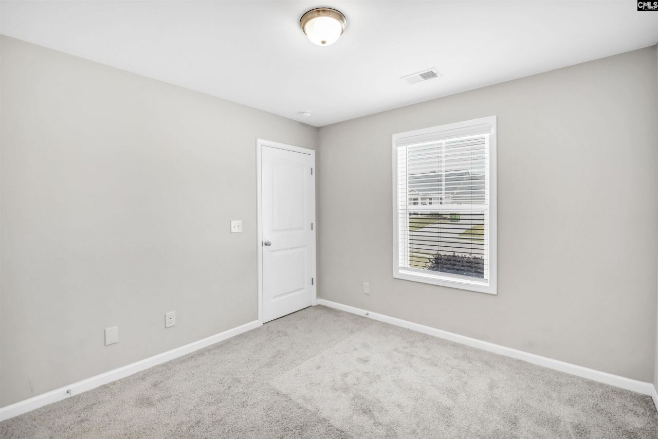 420 Pitchling Drive  Photo 21