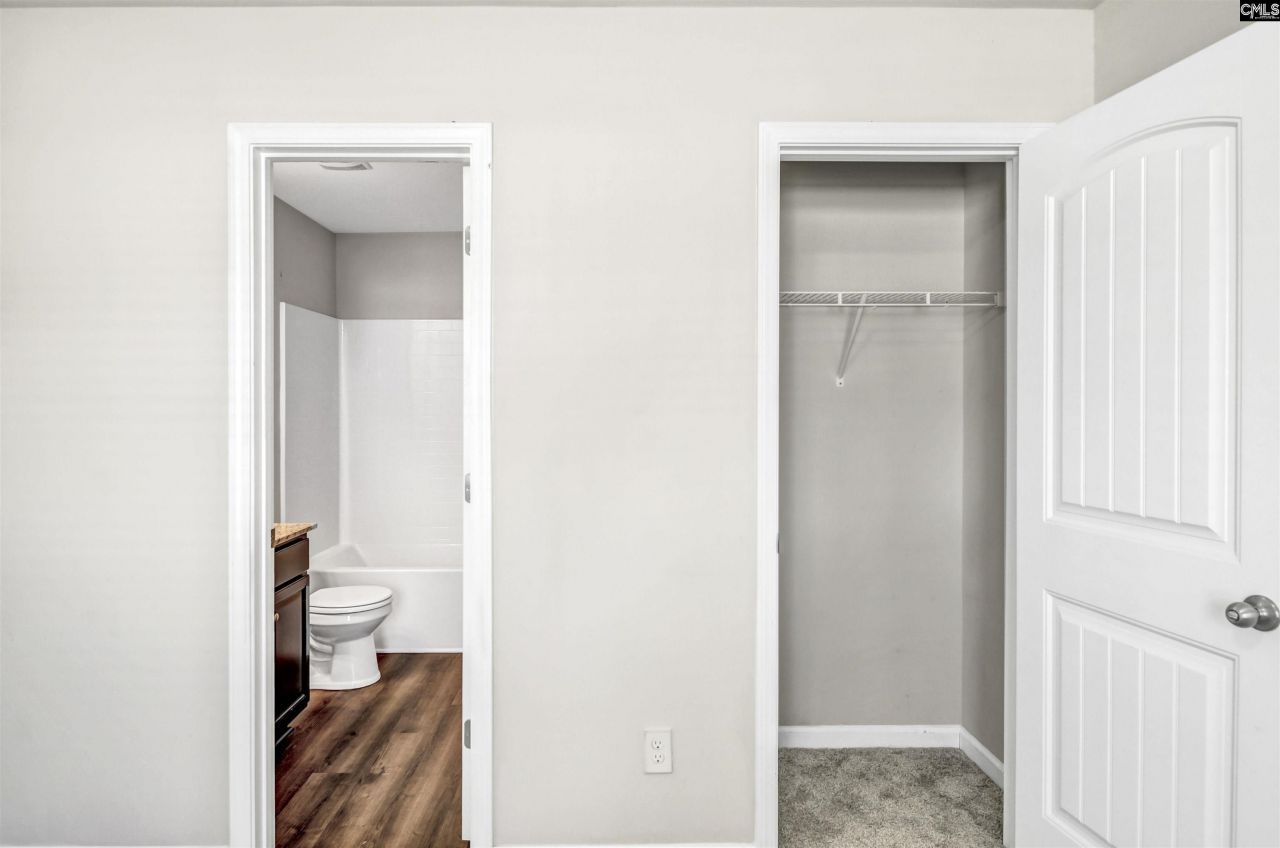 420 Pitchling Drive  Photo 22