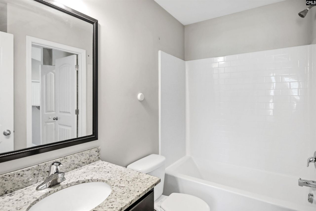 420 Pitchling Drive  Photo 23