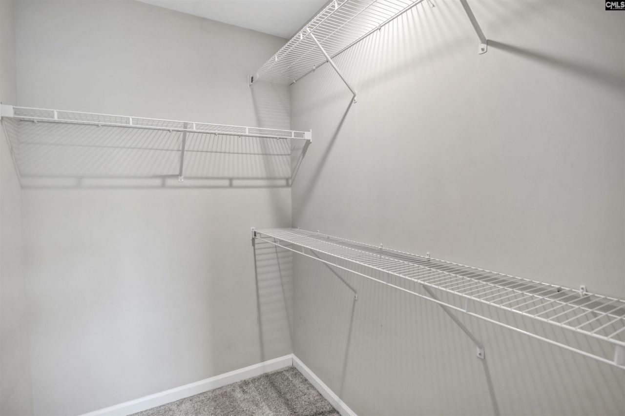 420 Pitchling Drive  Photo 31