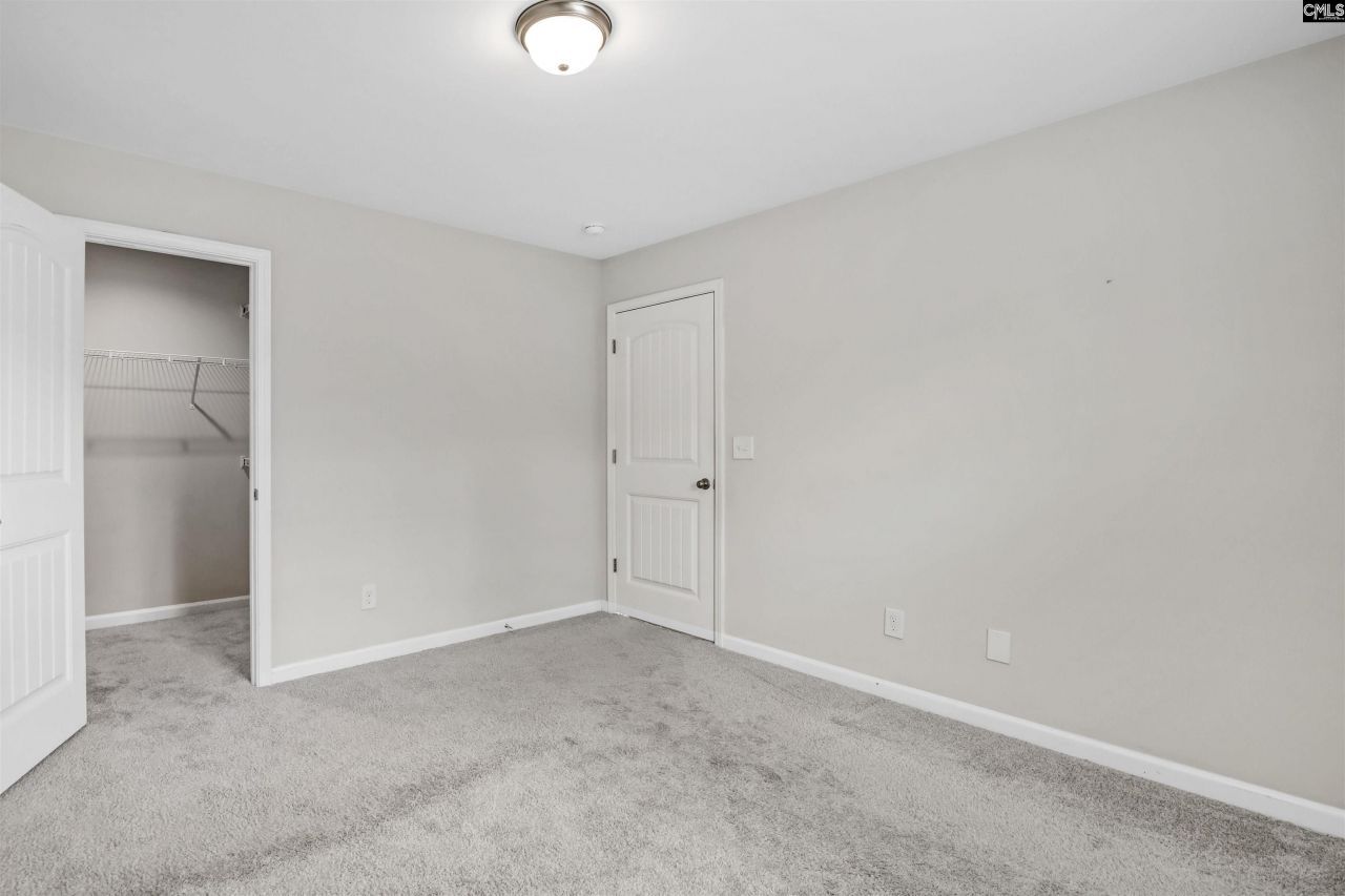 420 Pitchling Drive  Photo 37