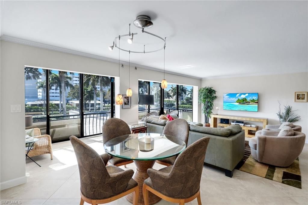 3430 Gulf Shore Blvd N, Unit 2I, Naples, FL 34103 Photo