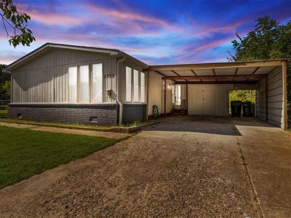 2205 NE 16th Terrace, Oklahoma City, OK 73117