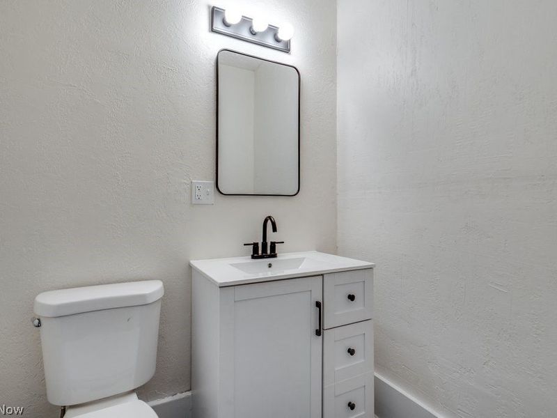 13 Alfaretta Avenue, Akron, OH 44310 Photo 14