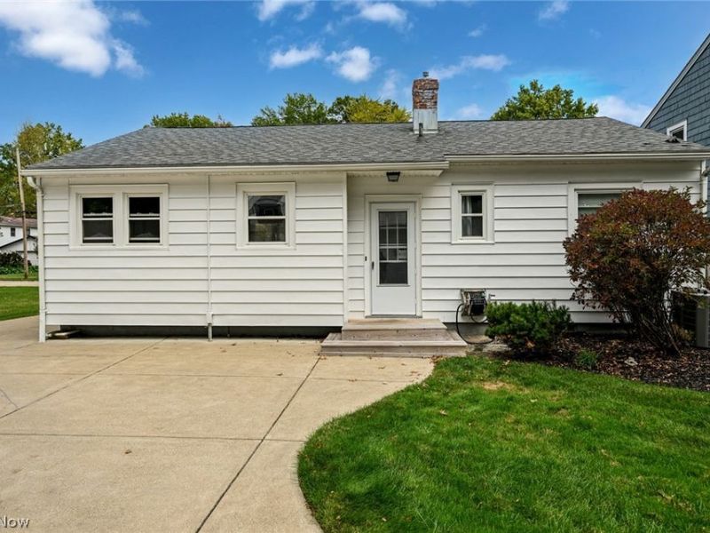 169 Kempton Drive, Berea, OH 44017 Photo 30