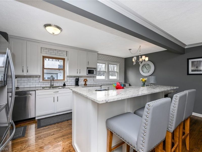 169 Kempton Drive, Berea, OH 44017 Photo 8