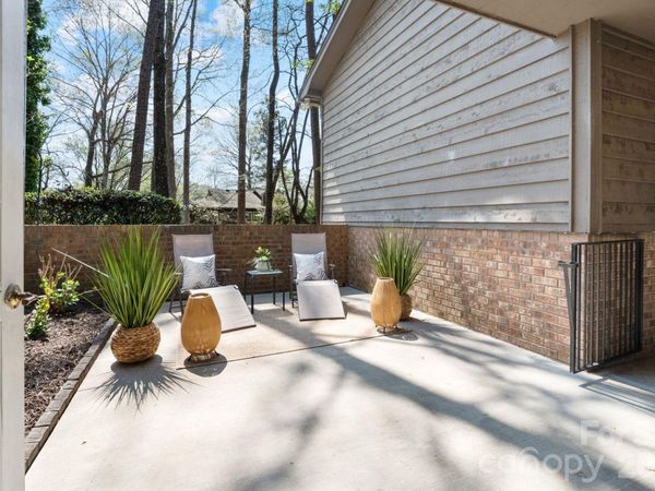 3505 Colony Crossing Drive, Charlotte, NC 28210