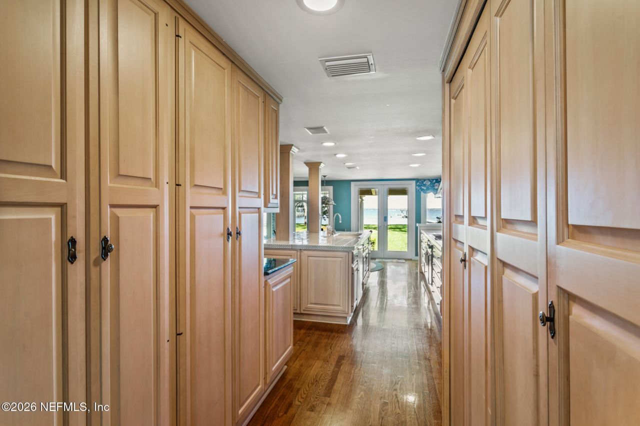 11062 Riverport Drive W, Jacksonville, FL 32223 Photo