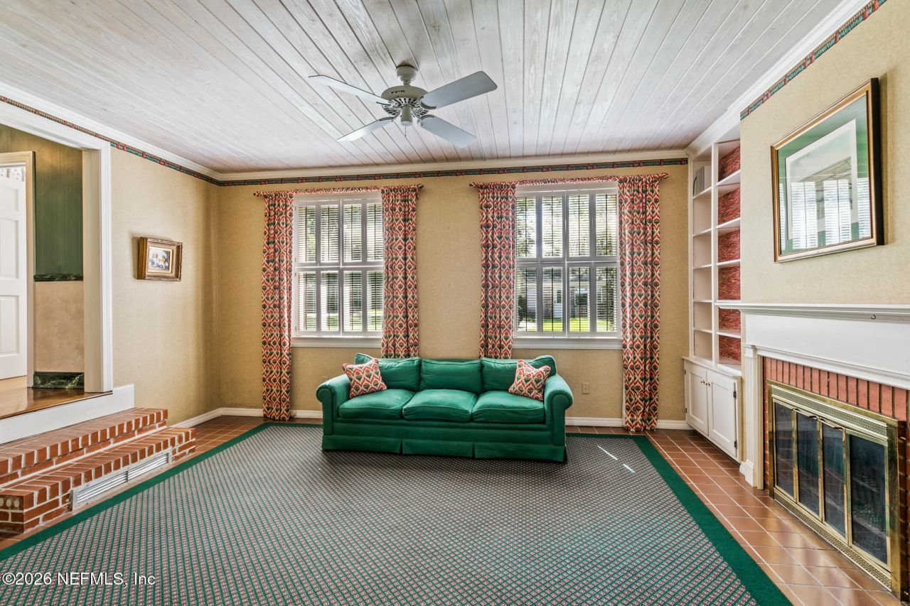 11062 Riverport Drive W, Jacksonville, FL 32223 Photo