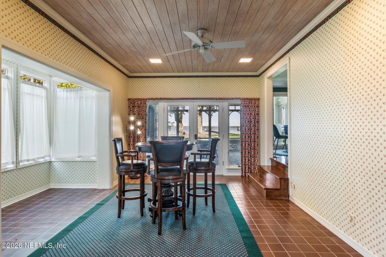 11062 Riverport Drive W, Jacksonville, FL 32223 Photo