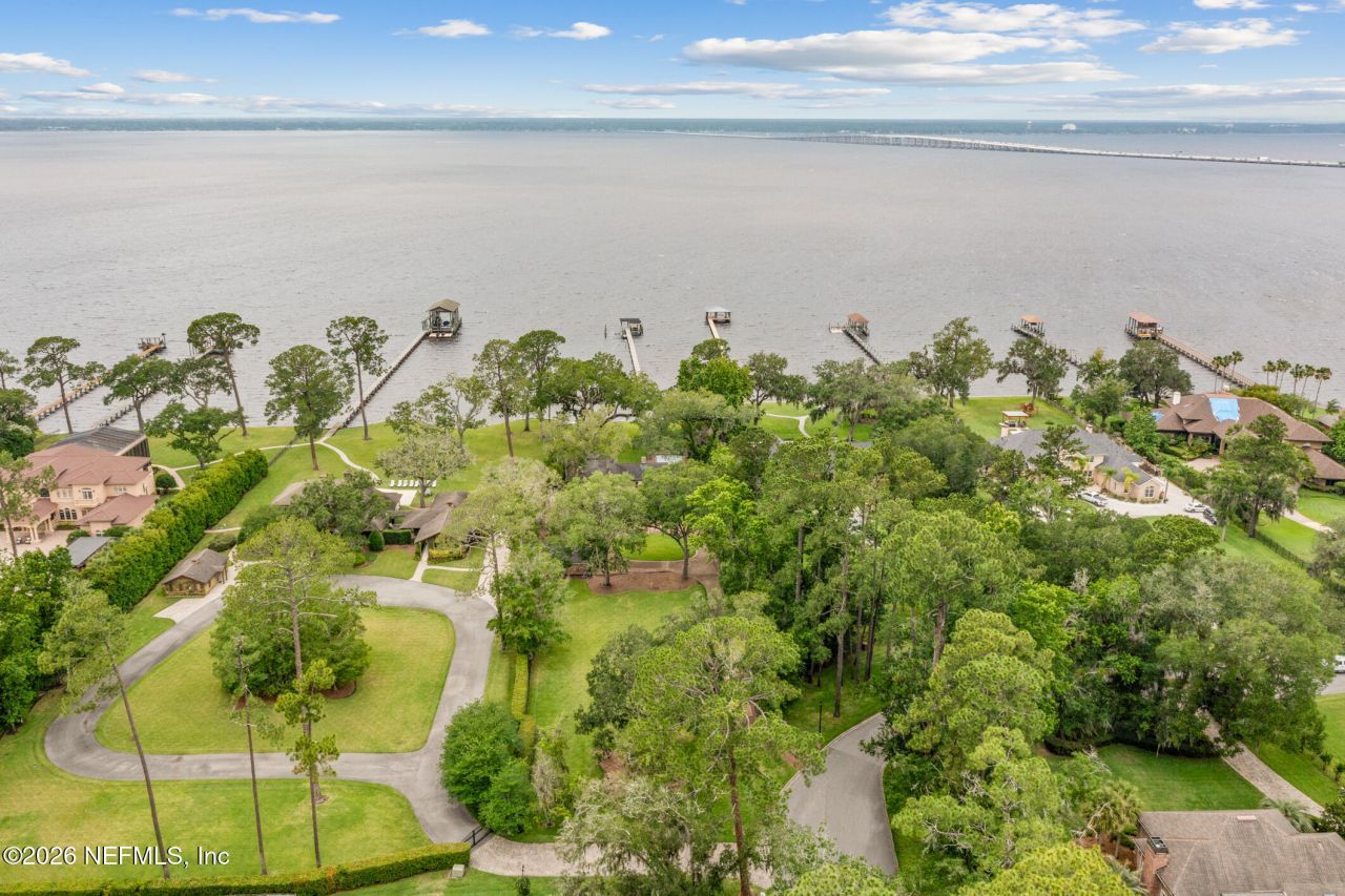 11062 Riverport Drive W, Jacksonville, FL 32223 Photo