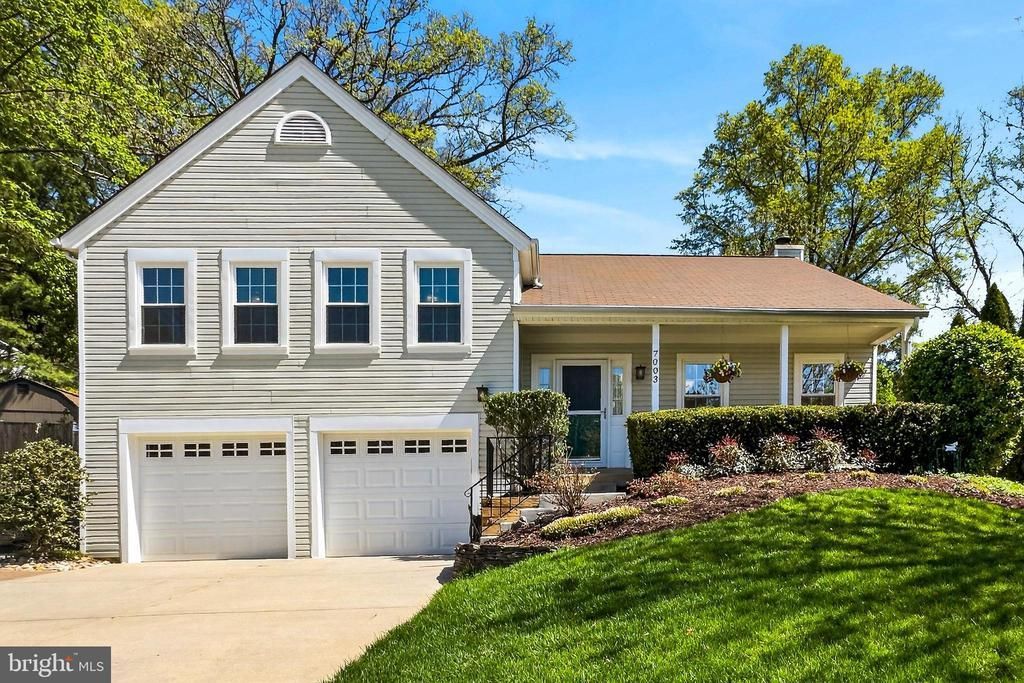 7003 Polins Court, Alexandria, VA 22306 Main Photo