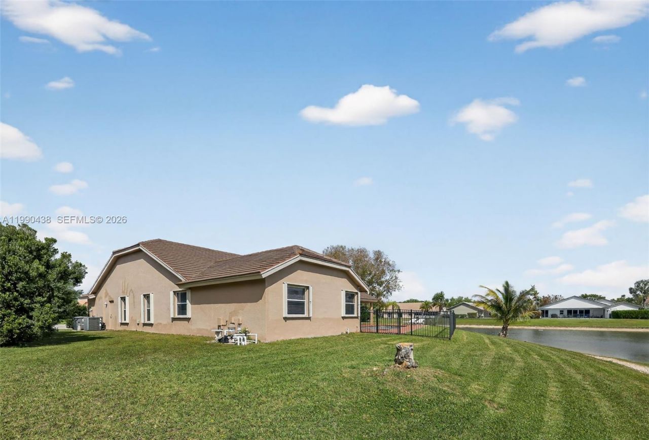 12301 Cabot Ct, Boca Raton, FL 33428 Photo