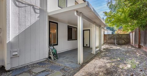 2318 Heron Ct, Rocklin, CA 95765 Photo