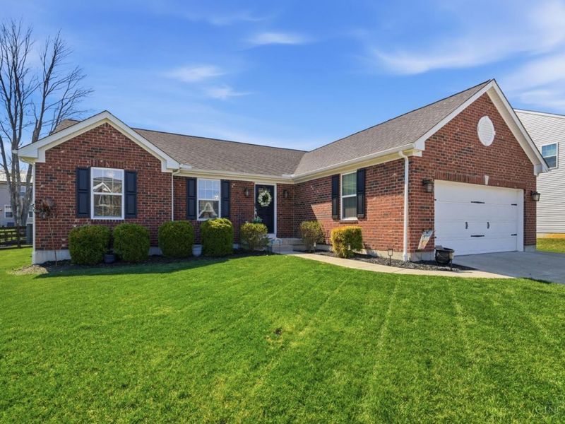 4001 Ivy Wood Drive, Batavia Twp, OH 45102 Photo 1