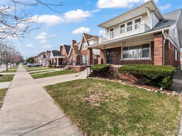 6625 Reuter Street, Dearborn, MI 48126