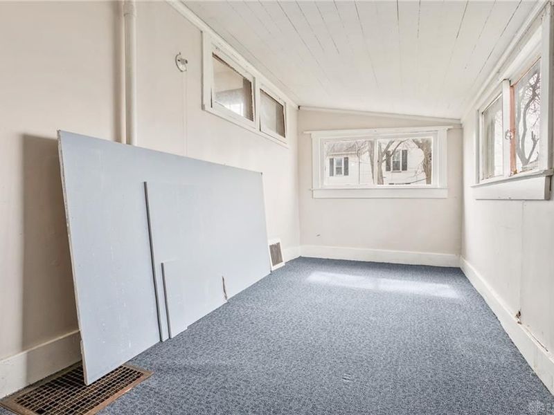 20 S Monroe Street, Troy, OH 45373 Photo 15