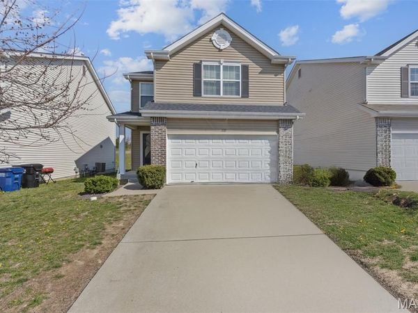 1021 Chesterfield Drive , Wentzville, MO 63385