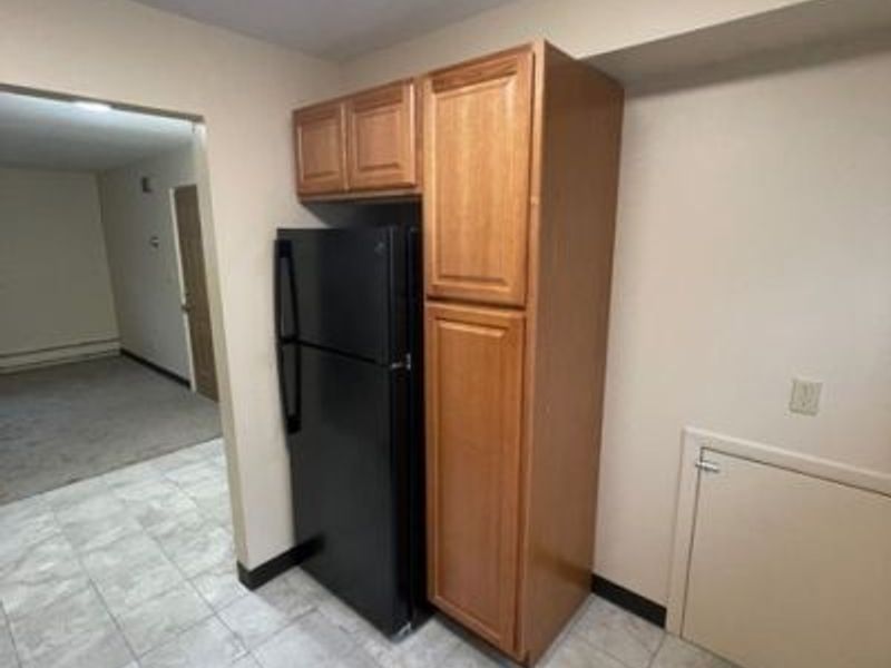 170 Kendall Avenue, Unit D, Campbell, OH 44405 Photo 7