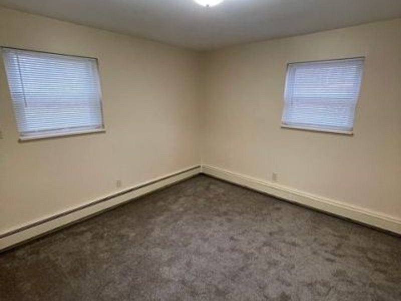 170 Kendall Avenue, Unit D, Campbell, OH 44405 Photo 9