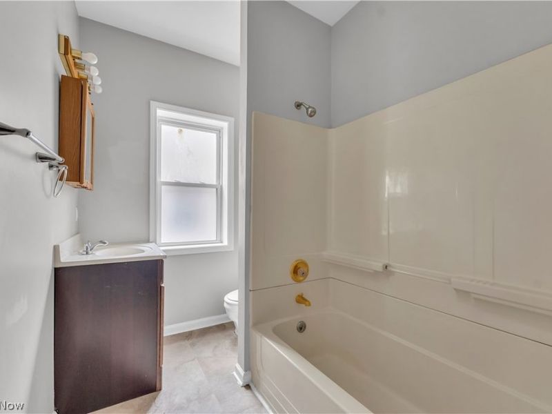 3820 Riverside Avenue, Unit 2, Cleveland, OH 44109 Photo 16