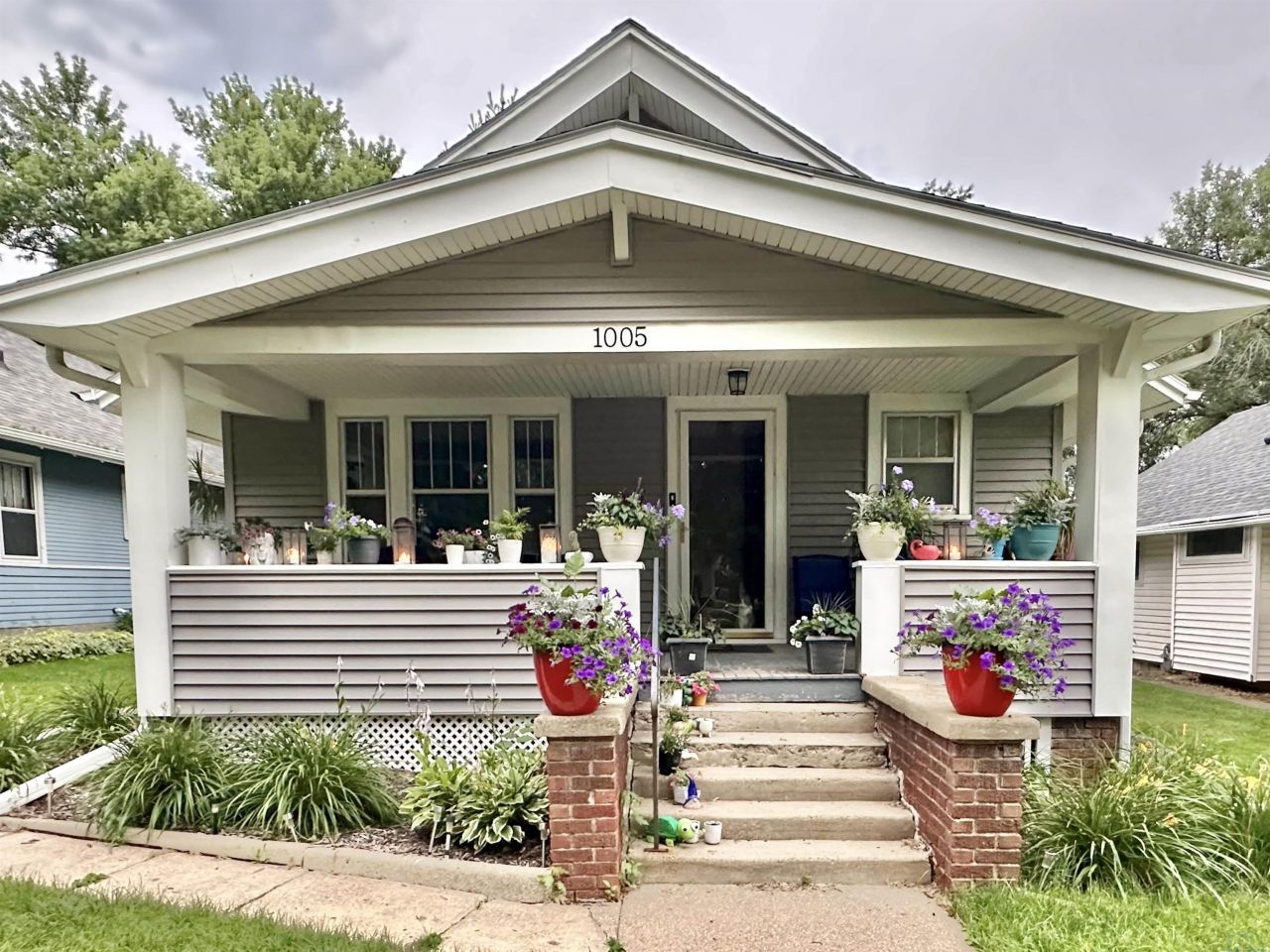 1005 S Newton, Sioux City, IA 51106 Main Photo