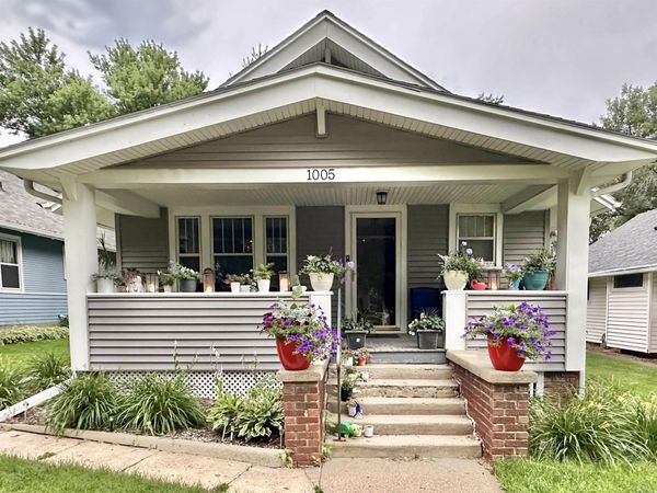 1005 S Newton, Sioux City, IA 51106