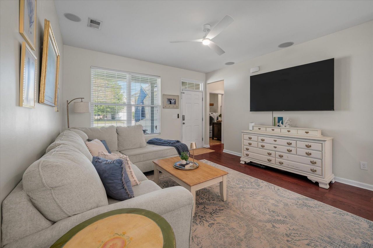 5040 Wapiti Way Photo 6