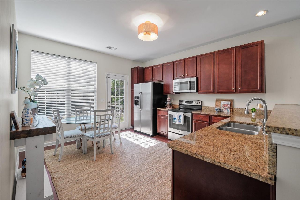 5040 Wapiti Way Photo 7