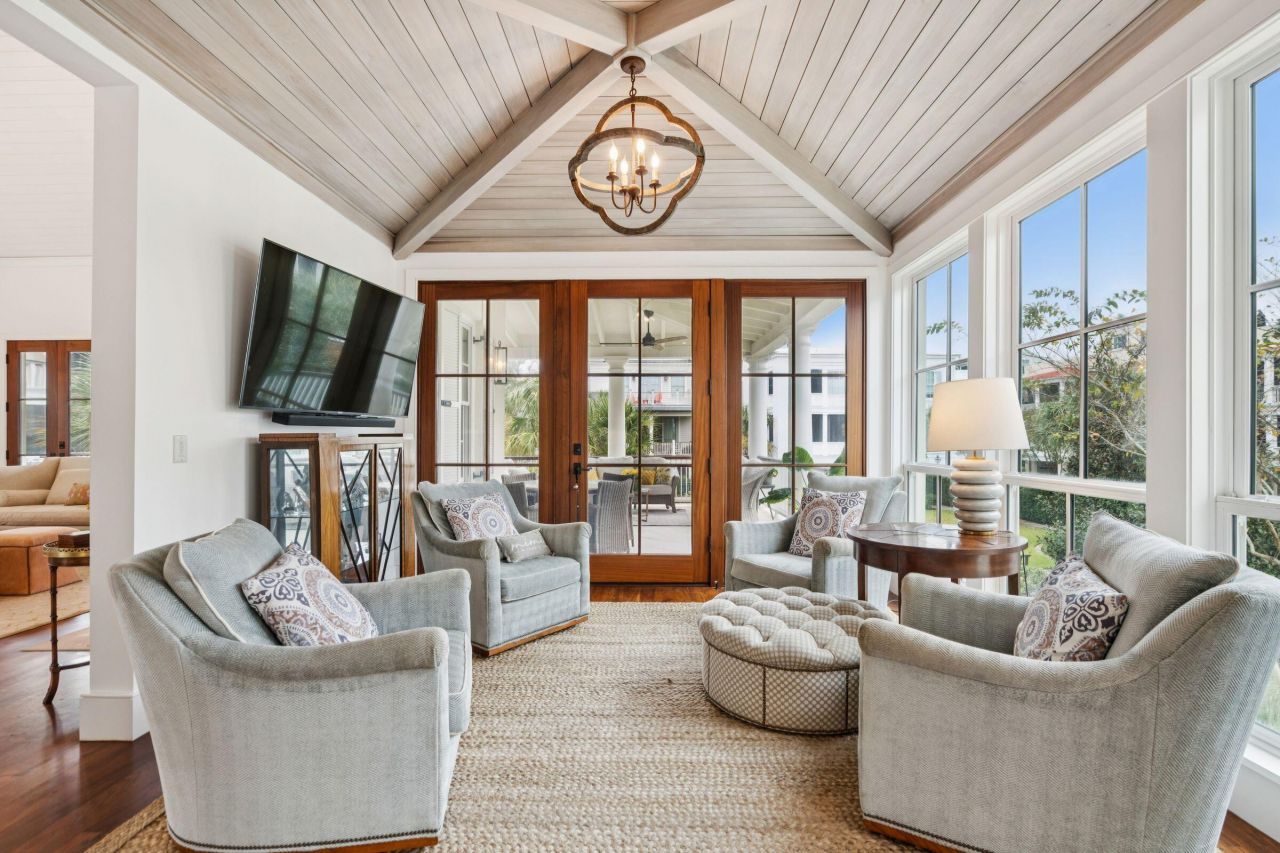 74 Halsey Boulevard Photo 25